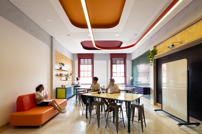 dynamic learning spaces in colegio santa marcelina bh by gabriel castro marcos franchini and pedro haruf 7