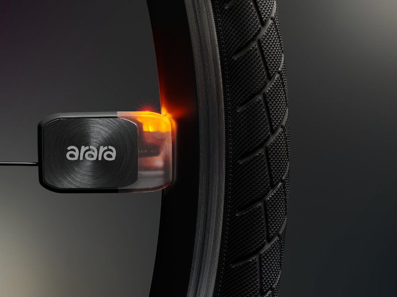 arara, the battery-free wheel mounted bike lights designboom