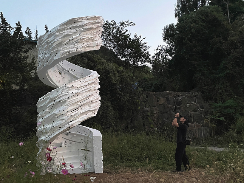 decomposing pavilion