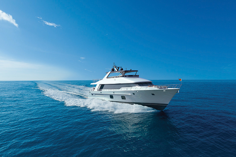 新品★jjj (FLA$HBACKS) ★yacht jjj『Yacht Club』新世代クルー筆頭株Fla$hBackS、その最後の才能が