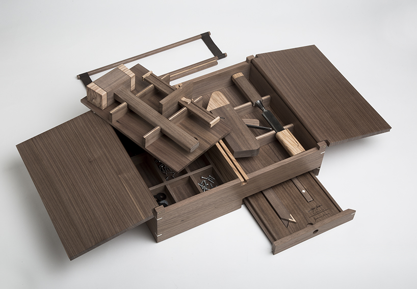 giacomo moor kit del legname tool kit designboom