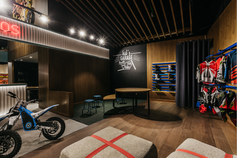 stone designs moremoto store madrid designboom