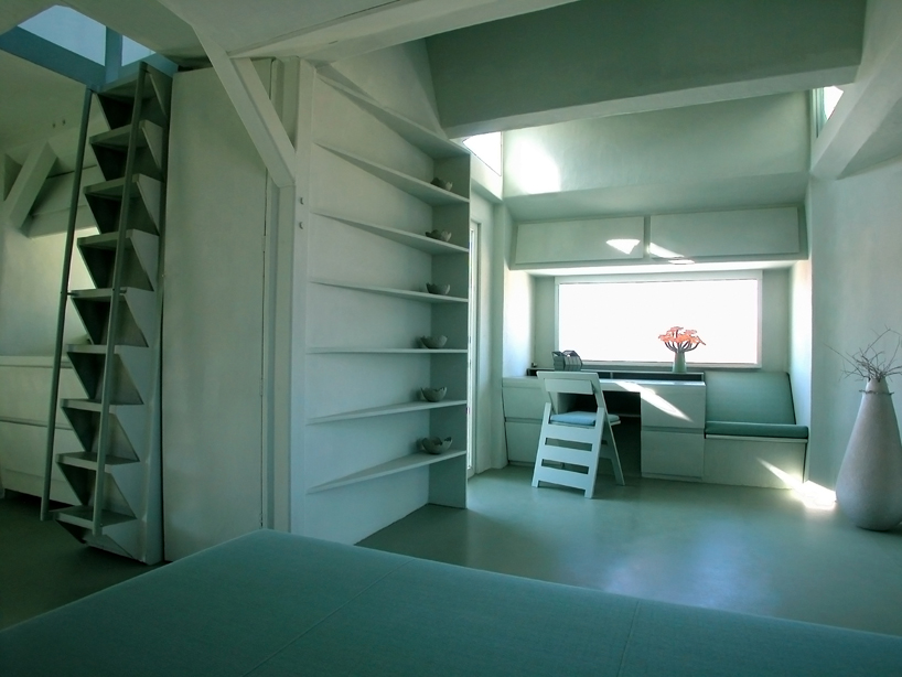 michael jantzen's m-house is a radical retreat with multiple configurations designboom