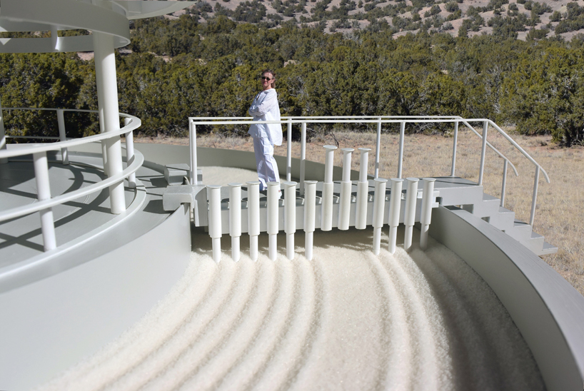 the interactive circular pattern forming pavilion 5