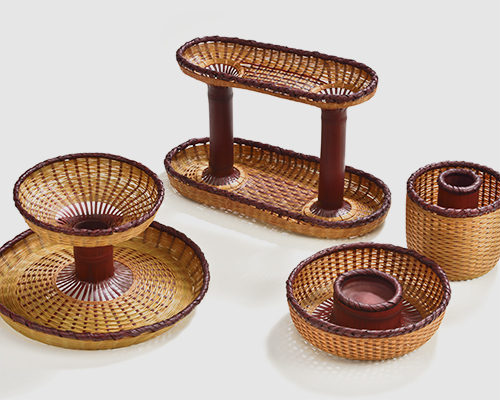 gridesign studio weaves bamboo into a four-piece plate set