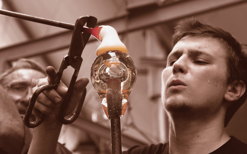 alain gilles chubby glass stool verreum designboom 