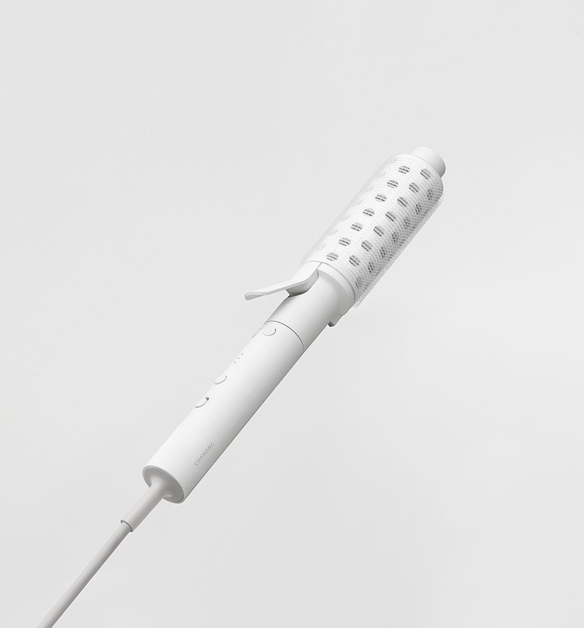 jiyoun kim introduces minimalist hair curler device for chahong 