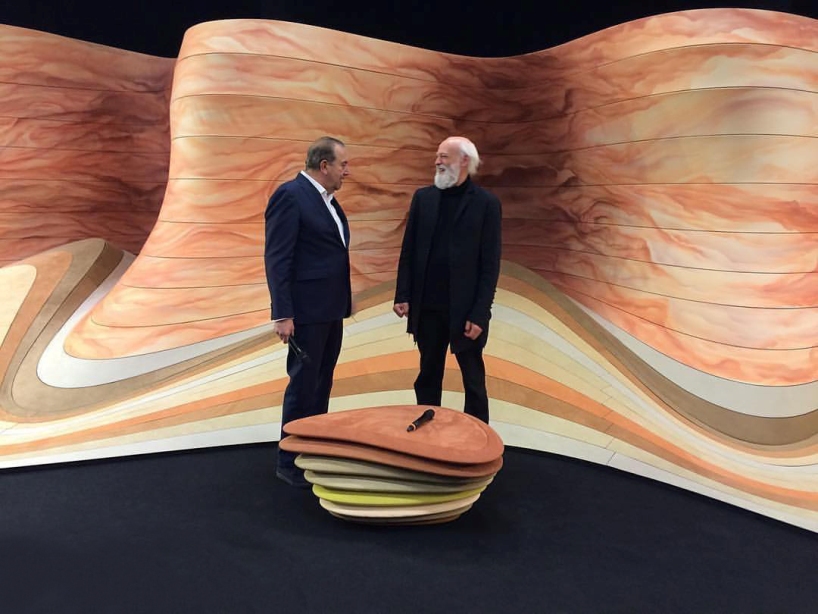 ross lovegrove in-formation alcantara imm cologne 2017 designboom 