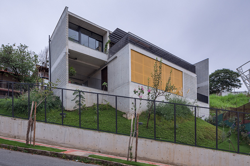 marcos franchini steps concrete volumes to build a house and wine tasting space in brazil designboom