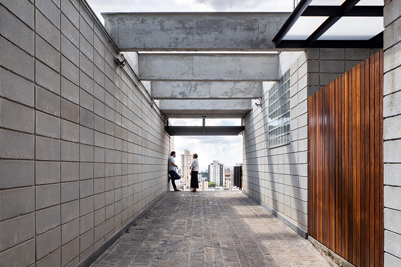 marcos franchini steps concrete volumes to build a house and wine tasting space in brazil designboom