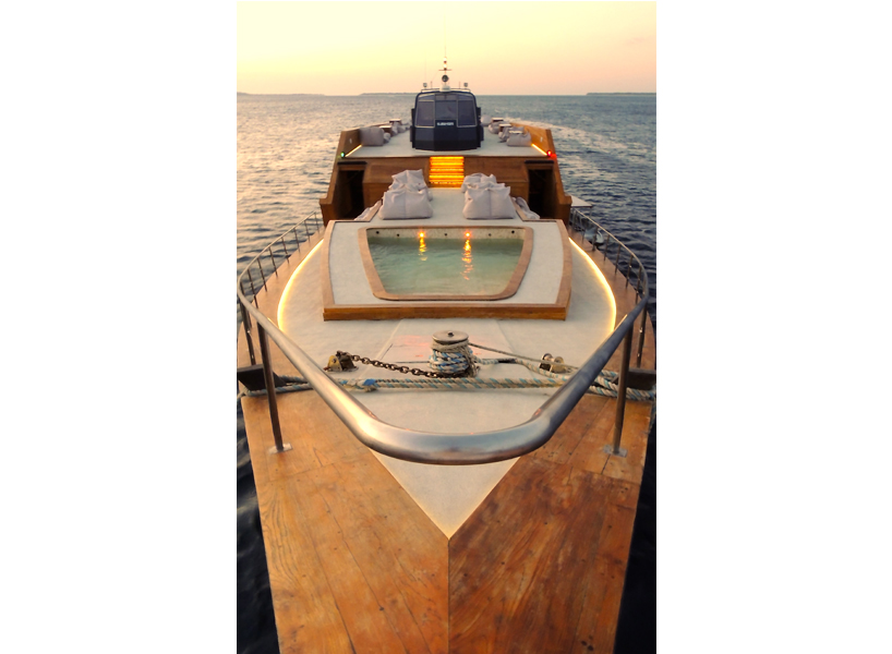 کشتی دراگون