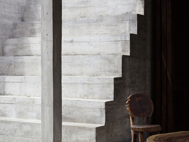 ludwig godefroy blends indoor and outdoor living spaces on the mexican coast designboom