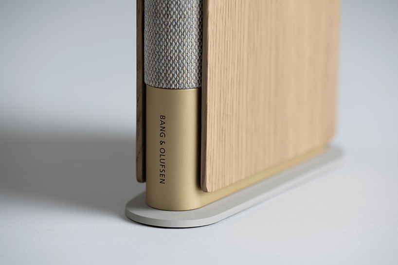layer x bang olufsen beosound emerge 2