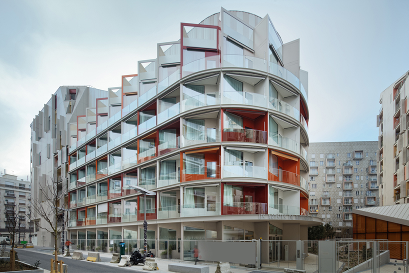 atelier du pont nursing home clichy batignolles ecodistrict paris designboom