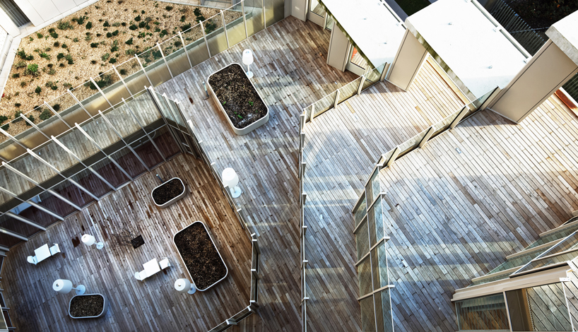 atelier du pont nursing home clichy batignolles ecodistrict paris designboom