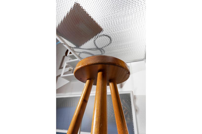 coudamy refurbishes a 19 sqm les arcs apartment with a space saving 'flying table' designboom