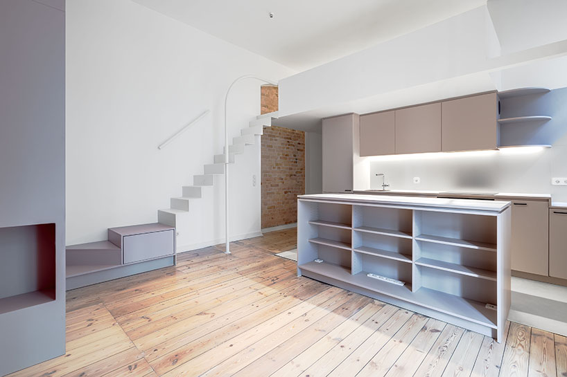 paola bagna + john paul coss refurbish 29 sqm berlin apartment with open kitchen island