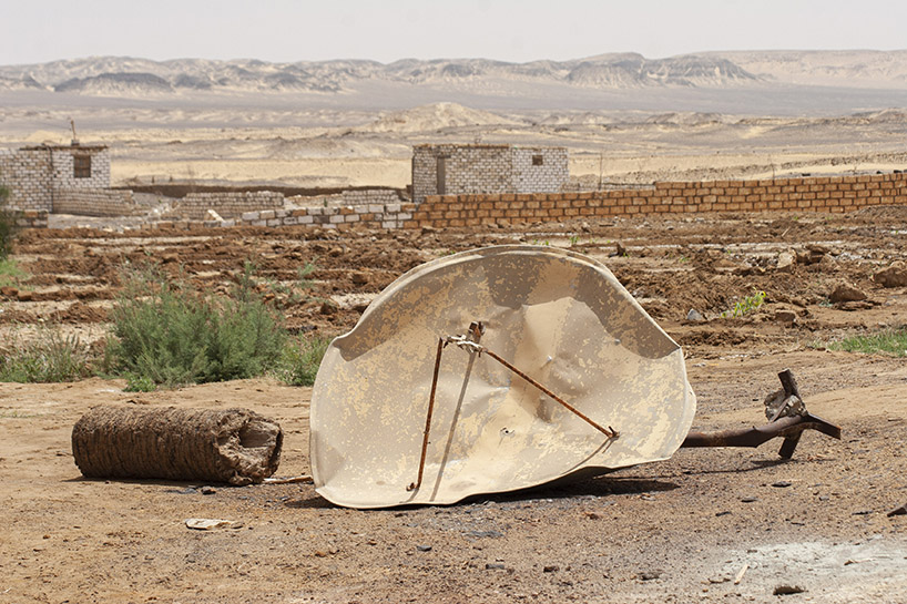satellite dishes in north african cities, photographed by manuel alvarez diestro - 2