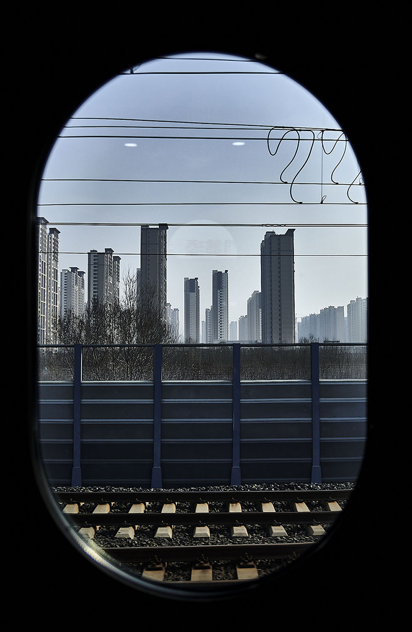 manuel alvarez diestro captures new cities from inside high speed trains in china - 5