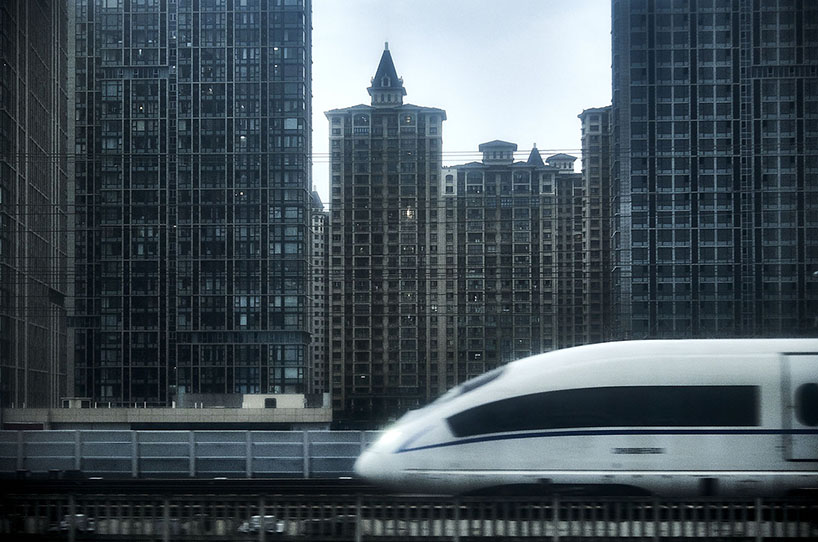 photographer manuel alvarez diestro captures new cities inside high speed trains in china