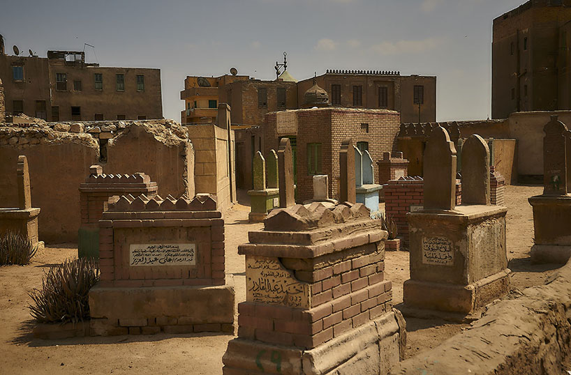 urban fabrics fuse with cemeteries in egyptian desert in manuel alvarez diestro’s photo series