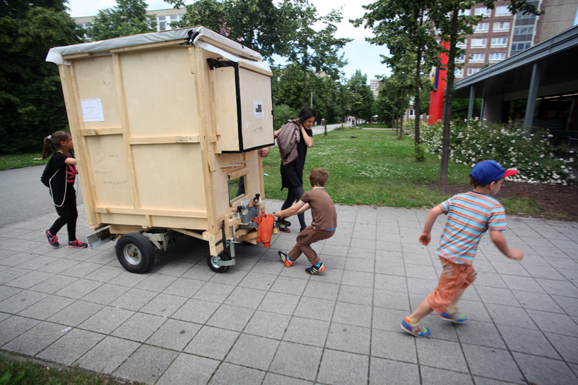 kinotour wagon bruit du frigo cinema pin hole designboom