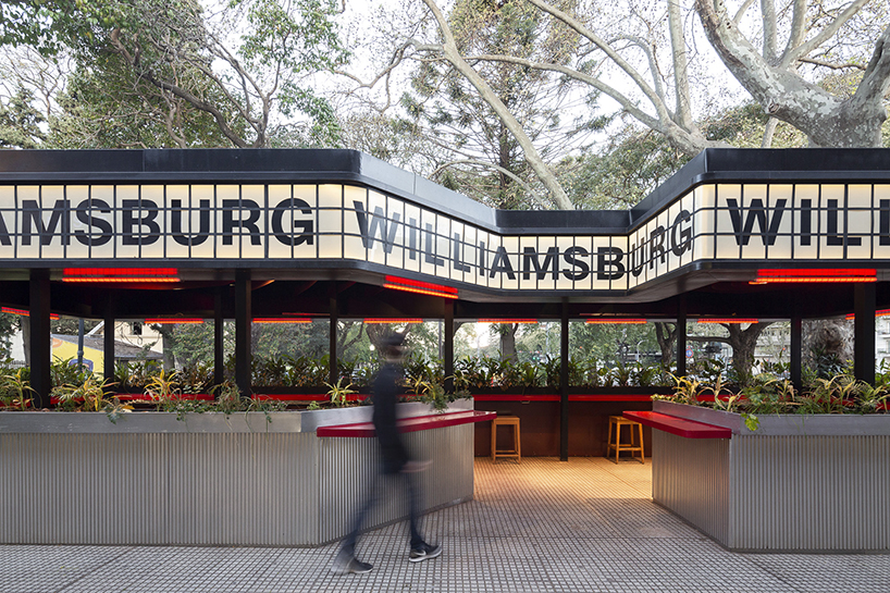 williamsburg outside restaurant 4