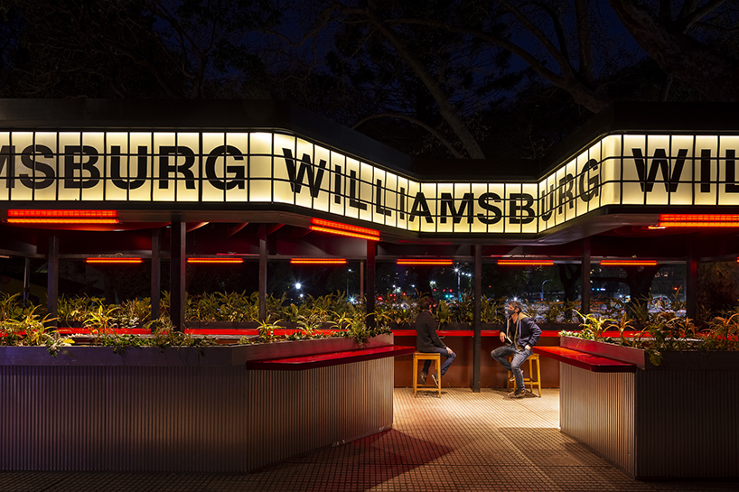 williamsburg outside restaurant 8