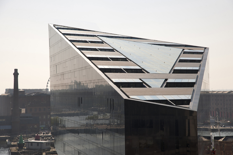 sculpted mann island mixed-use development by broadway malyan - 1