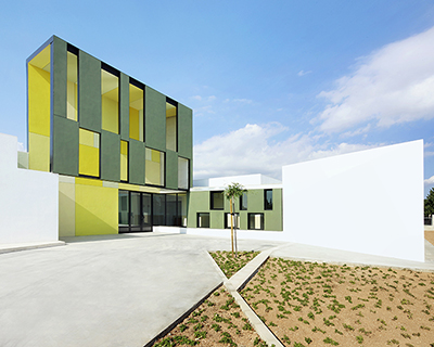 bartomeu ordines primary school and kindergarten by ripolltizon, spain 
