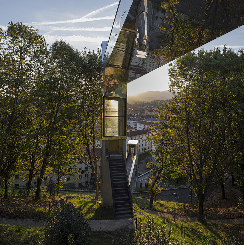 vaumm builds an 'urban elevator' to reconnect the spanish town of errenteria designboom