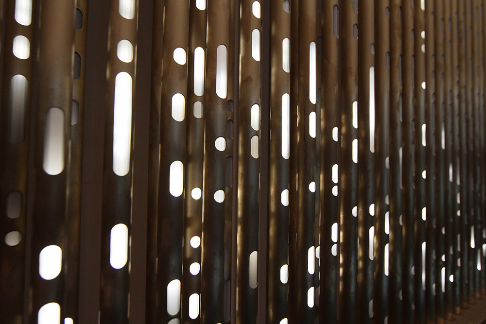 SOFTlab creates light organ by layering an array of LED-filled brass pipes stratus