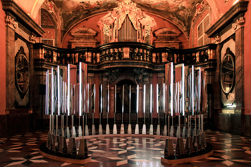 SOFTlab creates circular light installation of movement responsive mirrors and LEDs