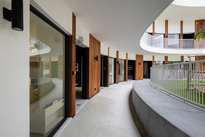 plan architect completes the kensington learning space in bangkok designboom