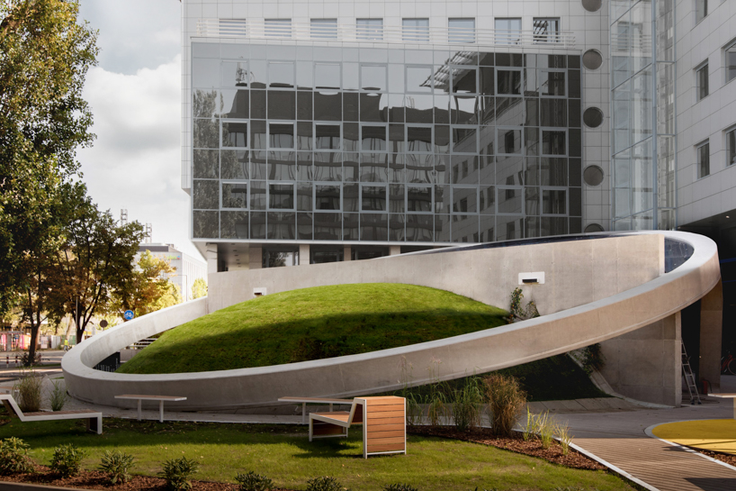 amphitheater brain embassy a new symbol of business part of warsaw 10