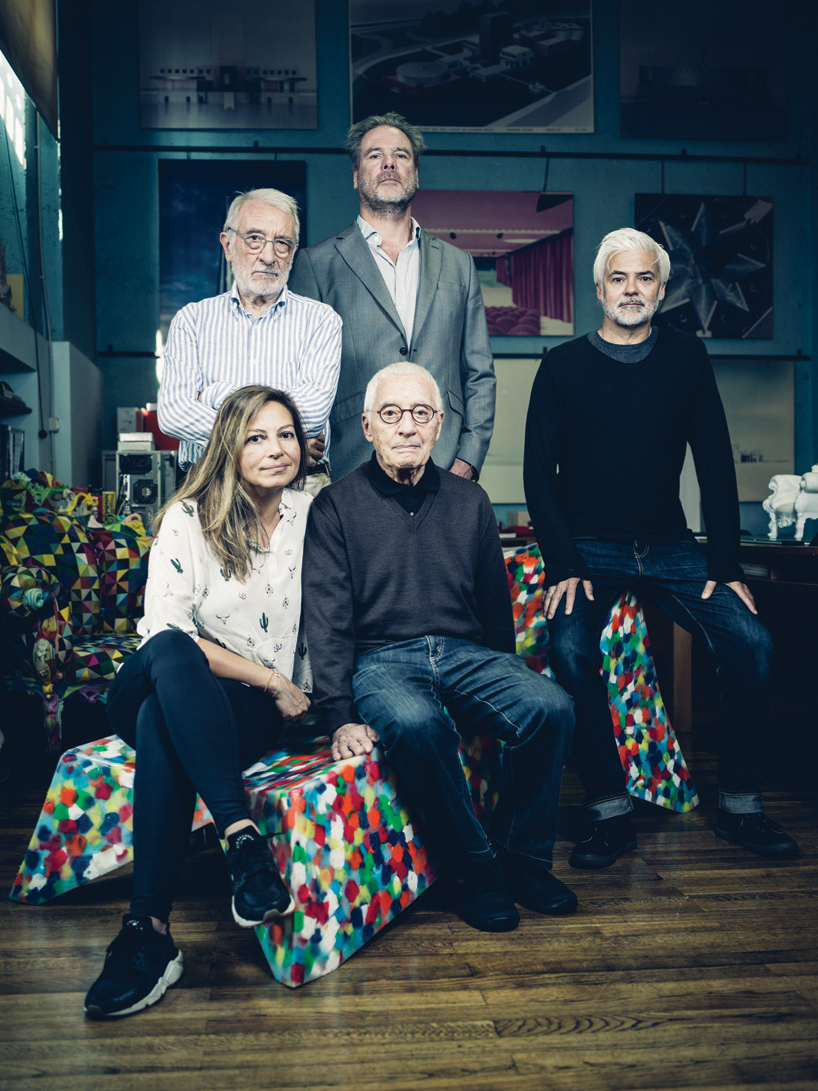 alessandro mendini ecopixel plastic recycling designboom chaise longue