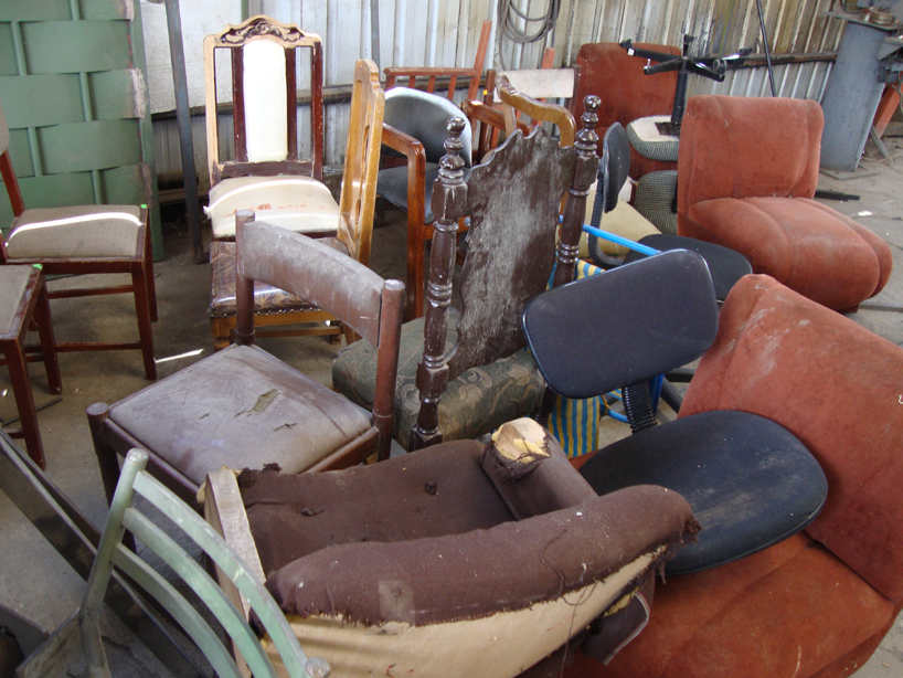 al borde arquitectos modular desk designboom