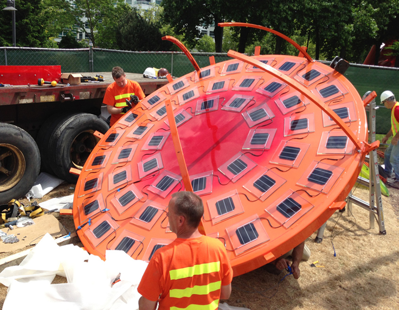 dan corson's solar powered flower installation sonic bloom