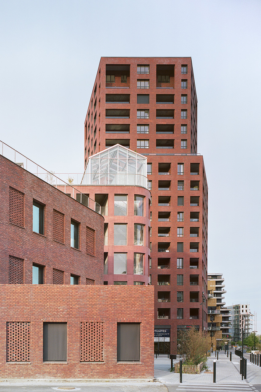 block 5b public car park office building collective housing nantes fr 2