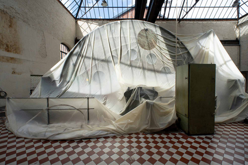 transparent volume by plastique fantastique inhales and exhales within coal mine in genk