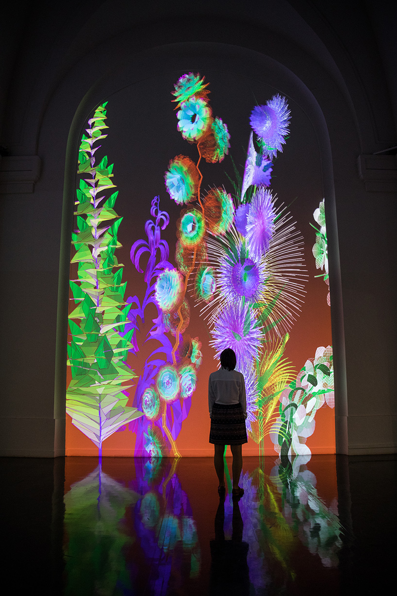 miguel chevalier creates a digital kingdom of flowers in latest exhibit - 2