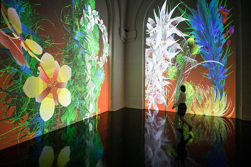 miguel chevalier creates a digital kingdom of flowers in latest exhibit - 5