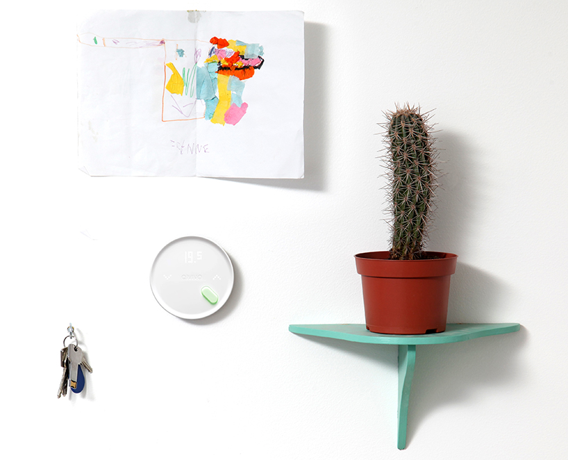 Qivivo smart thermostat designboom