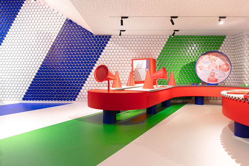 studio 5•5 the laughing cow cheese france designboom