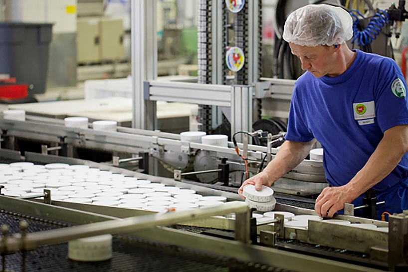 studio 5•5 the laughing cow cheese france designboom