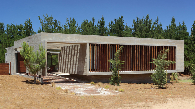 besonias almeida arquitectos s&s house argentina designboom