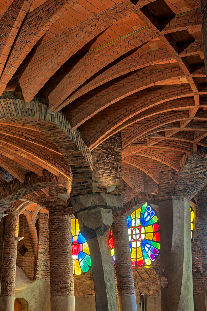 david cardelús gaudi crypt colonia guell designboom