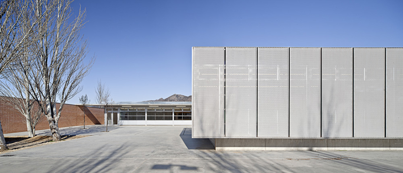 IES cap norfeu extension by javier de las heras sole + bosch tarrus arquitectes - 4