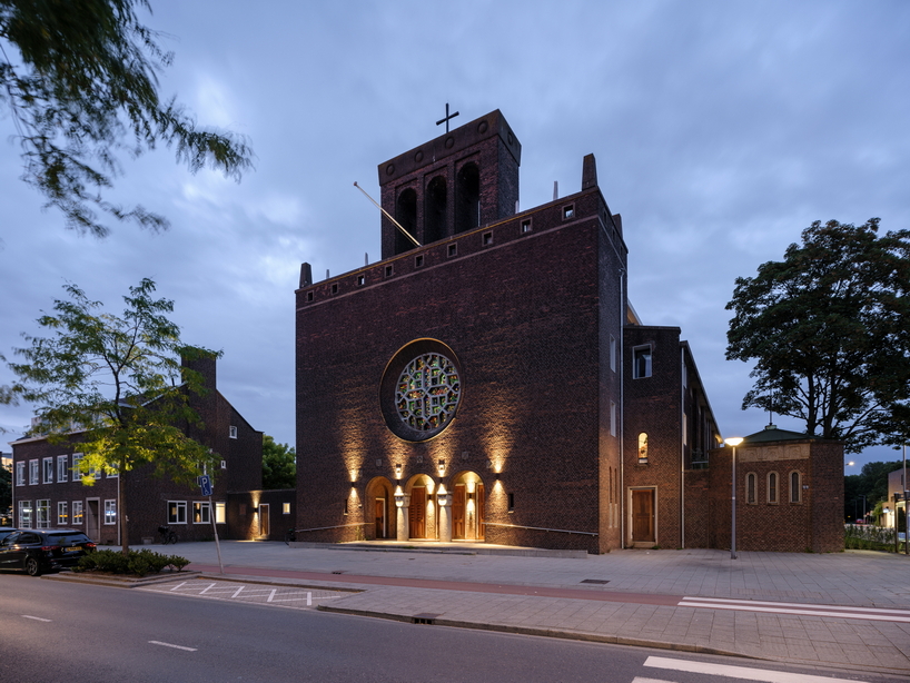 church transformation in rotterdam 9