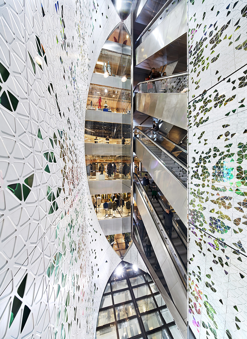 uufie-printemps-geometric-veil-mirror-facade-art-nouveau-designboom